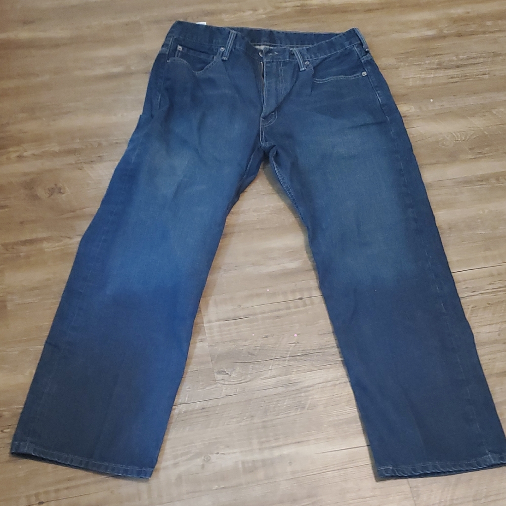 Levi's Men's Relaxed Jeans in Blue Denim